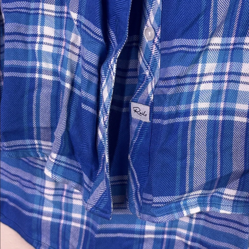 Rails Blue Plaid Button Down Shirt w/Pocket size Medium - Picture 5 of 9